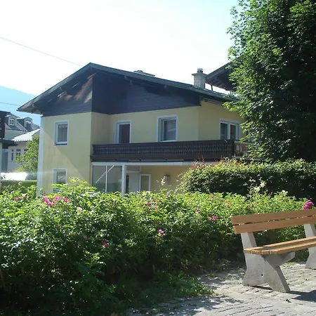 Pepi Guest house